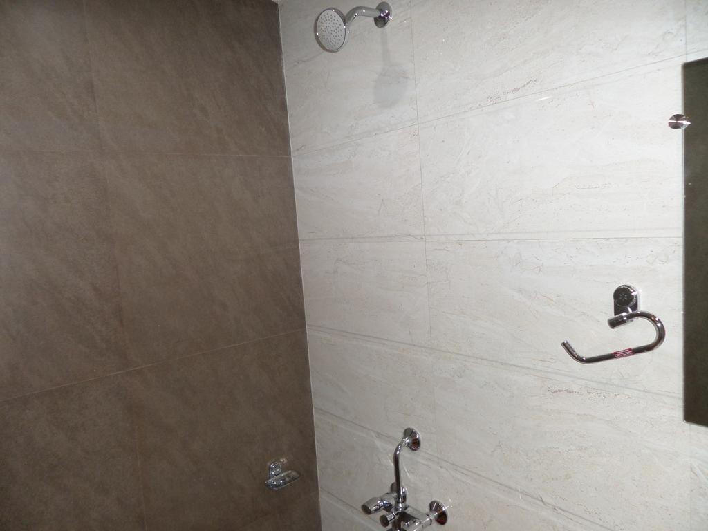 Hotel Sai Heera Residency Shirdi Zimmer foto