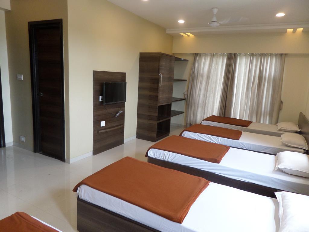 Hotel Sai Heera Residency Shirdi Zimmer foto