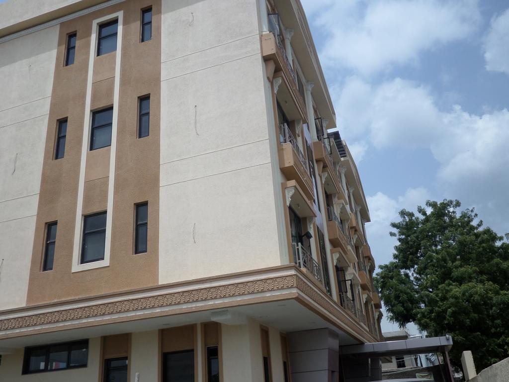 Hotel Sai Heera Residency Shirdi Exterior foto